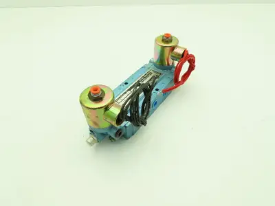 Honeywell Skinner S3RRGAL2 Solenoid Valve 5-Way 3 Pos 120V 150 PSI 1/4" NPT
