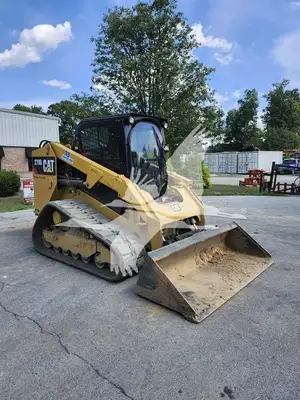 USED 2017 CATERPILLAR 279D