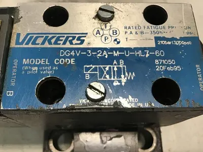 USED VICKERS DG4V-3-2A-M-U-HL7-60