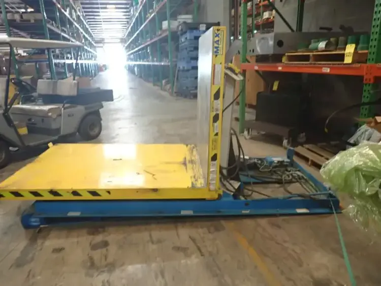 Used MAX _UNKNOWN_ Pallet Lifters Ohio US | Yoder Brothers machinery #1323253