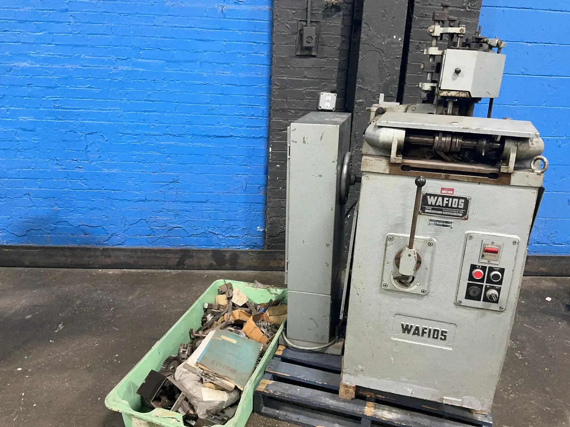 Used WAFIOS FTU/1 Wire Forming (and Four Slides) Ohio US | HGR 24 #1266515