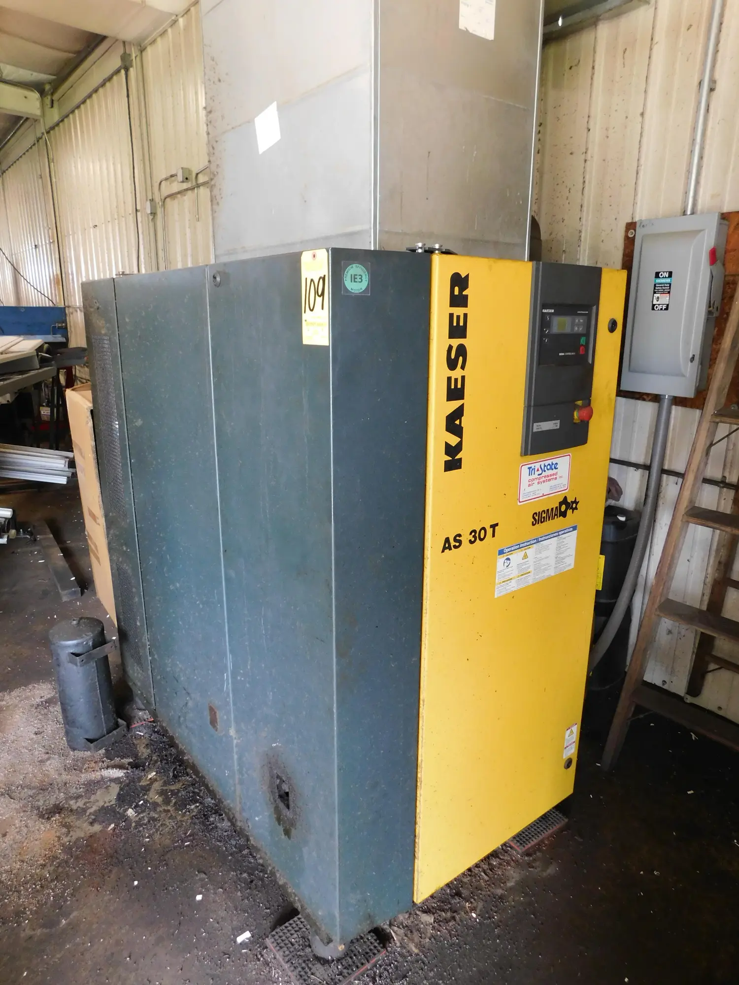 Used _UNKNOWN_ _UNKNOWN_ Rotary Screw & Sliding Vane Air Compressors Indiana US | Thompson Auctioneers #1322544