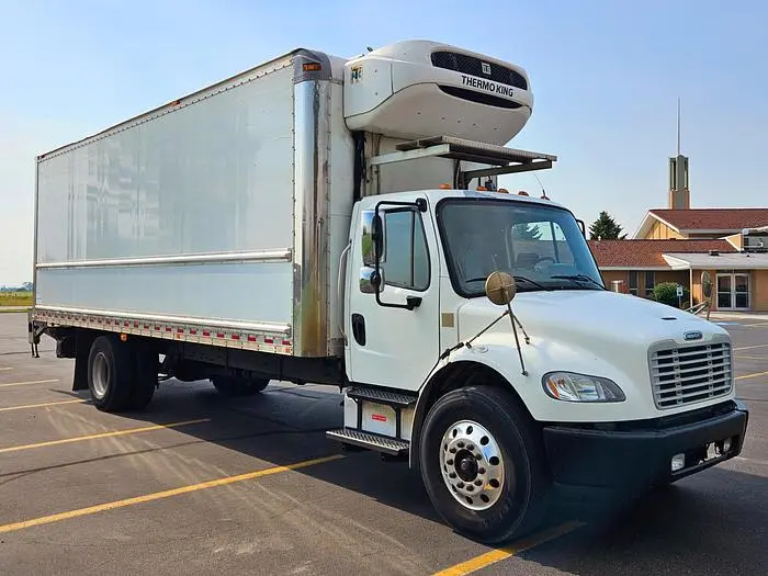 Used 2018 FREIGHTLINER BUSINESS CLASS M2 106 Reefer Trucks Idaho US | Berry Machinery #911081