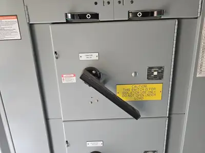 1600 Amp 480 volt Main Disconnect w/ 5 Breakers
