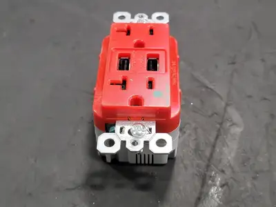NEW PASS & SEYMOUR TR8300HUS-RED