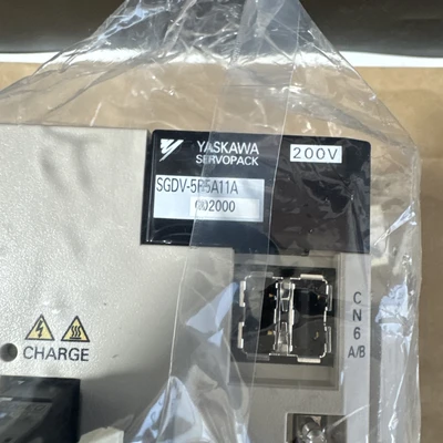 NEW Yaskawa SGDV-5R5A11AR