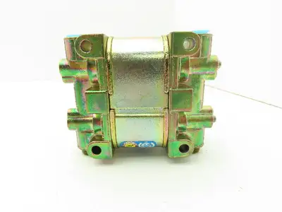 Honeywell Skinner V935DEP2100 Solenoid Valve 4-Way NO 24VDC 100 PSI 1/4" NPT