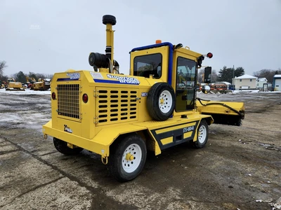 Used 2022 SUPERIOR BROOM SM74C Street Sweeper New York US | Abele Tractor #1343153