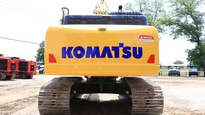 USED 2022 Komatsu PC210 LC-11