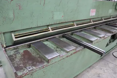 Used HYDRAPOWER S01012 Power Squaring Shears (Gauge) Georgia US | The Equipment Hub #383531