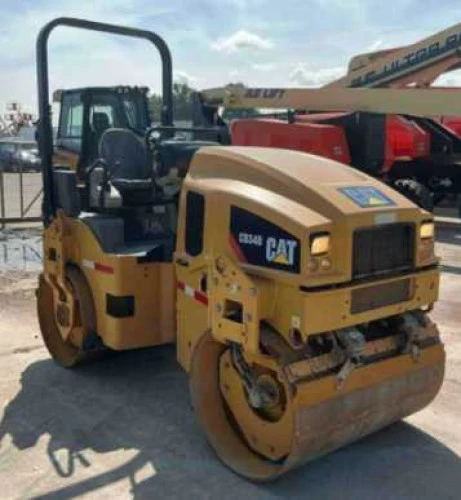 Used 2018 CATERPILLAR CB34B Tandem Rollers Pennsylvania US | National Lift Equipment #1382501