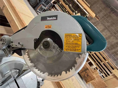 Used MAKITA LS1040 Cross Cut Saws Colorado US | MachineryMax #1518895