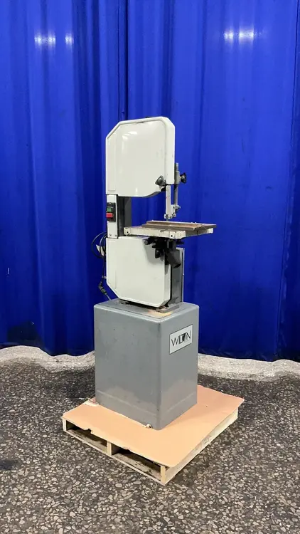 Used _UNKNOWN_ _UNKNOWN_ Vertical Band Saws Ohio US | HGR 24 #1373103