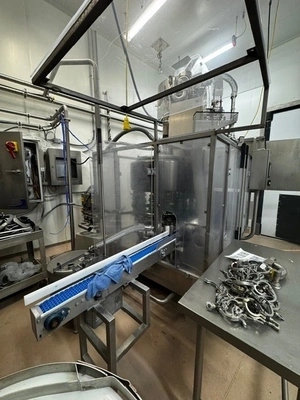 USED Filler specialties Cup filler with capper