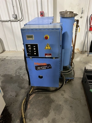USED 2002 MAZAK VARIAXIS 500-5X