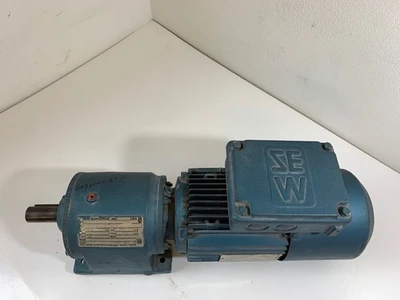 SEW-Eurodrive DFT80K4BMG1HR 0.75kW R40DT80 Gang Reduzierer Bremse V220 Neu
