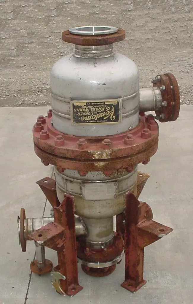 SPC3609  Tank 20 gallon vertical tank, 304 SS, 150 psi & FV@ 400F internal, dish