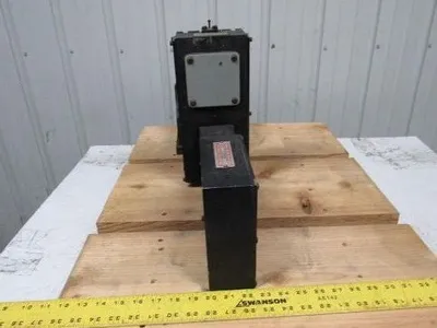 E Drive Design EA6S p-1711 Linear Actuator W/ Controller Model# ELE