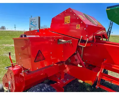 Used MASCHIO _UNKNOWN_ Square Balers Iowa US | Keast Enterprises #1360369