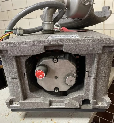 Used BECKER VT 4.40 Vacuum Pumps Indiana US | J&J Industrial Supply #512278