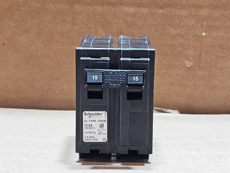 New | in-Stock SCHNEIDER ELECTRIC CHOM215 Switchgears British Columbia CA | Lenmark #1438291
