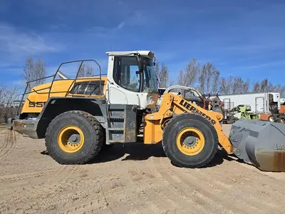 USED 2014 LIEBHERR L550