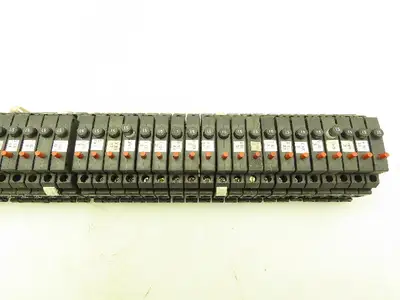 Allen Bradley 1492-GH015 Din Rail 1.5A Circuit Breaker Ser B 250V Lot of 50