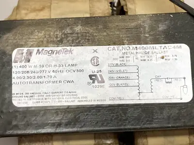 Used MAGNETEK S400MLTAC4M-500K Light Source Equipment Ohio US | Surplus Asset Holdings #1246249