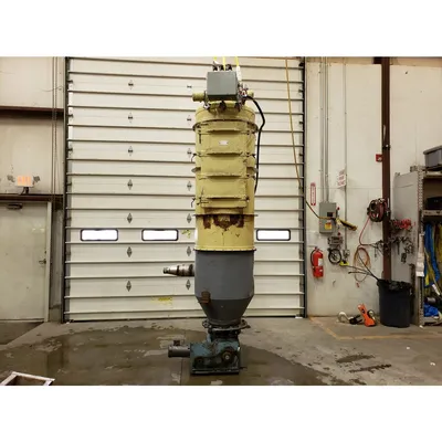 Used 420 CFM (60 sq ft.) Smoot Dust Collector with Rotary Airlock Valve