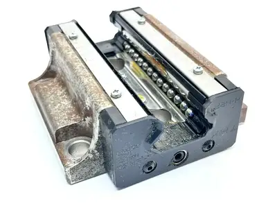 Used THK Linear Bearing Block Linear Guides Michigan US | Maverick Industrial Sales #1468049