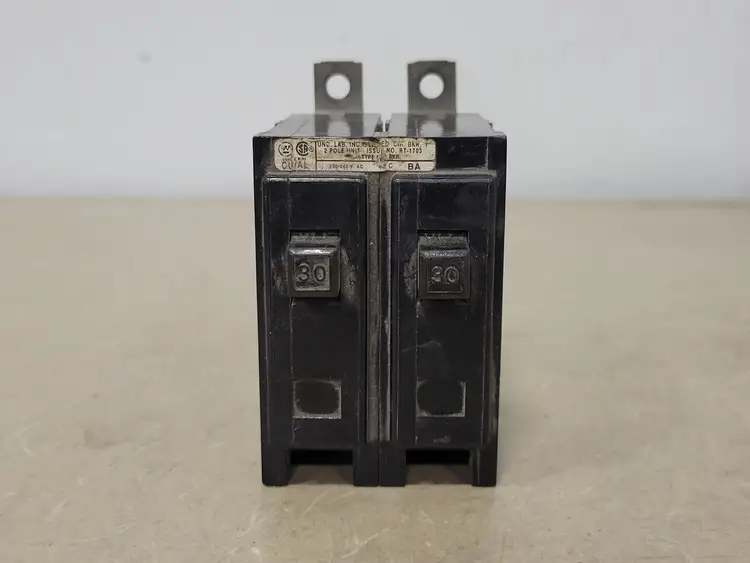 Used WESTINGHOUSE BKR230 Switchgears British Columbia CA | Lenmark #239982