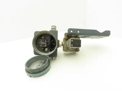 Foxboro 821GM-IS1NH2 EW Electronic Pressure Transmitter 65VDC 600PSI W/Bracket