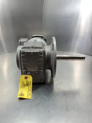 USED SEW-EURODRIVE KAF47DRS71S4BE05/EI7C 1700RPM 0.5HP 131.87 RATIO GEARMOTOR