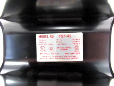 NEW MCDONNELL & MILLER FS7-4S FLOW SWITCH FS74S