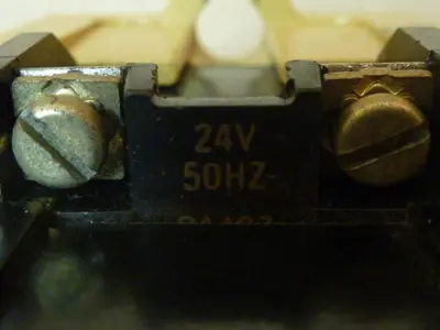USED ALLEN BRADLEY 700-P400B24 SER B