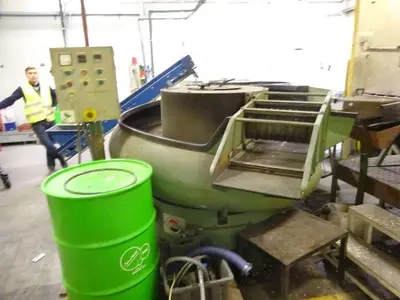 USED ROSLER ROTOFINISH DEBURRING LINE + DRYER