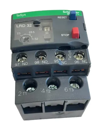 NEW SCHNEIDER ELECTRIC LRD32 THERMAL OVERLOAD RELAY