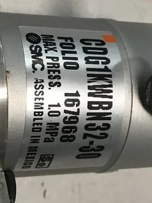 USED SMC CDG1KWBN32-30