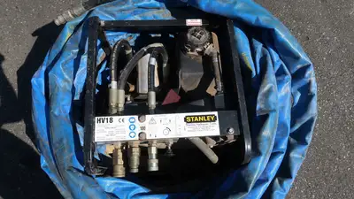 USED STANLEY HV18301