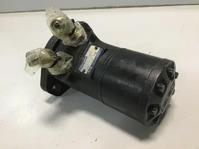 USED CHAR LYNN 101 2169 009