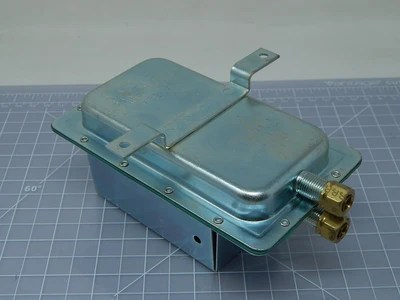 New | in-Stock CLEVELAND CONTROLS _UNKNOWN_ Pressure Switches | OCO Industrial #1694438