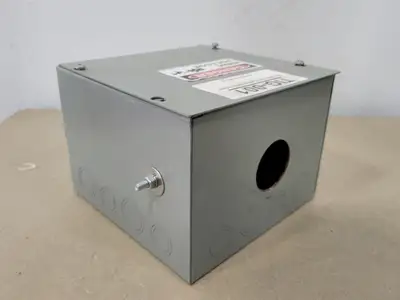Screw Junction Box 8.5"x8.5"x8"