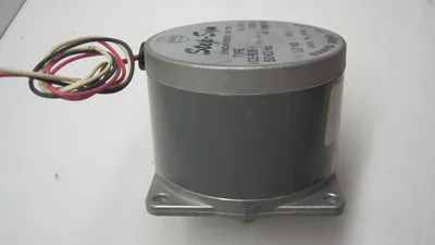NEW SANYO DENKI 103-808-1 STEP-SYN SYNCHRONOUS MOTOR 1038081