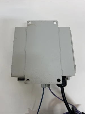 USED Advanced Micro Instruments 221R