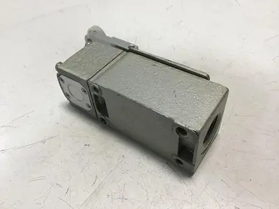 USED TELEMECANIQUE C2JK05