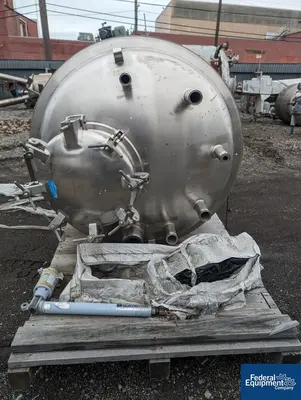 USED Mueller 300 Gal Mueller Insulated Tank, S/S 30#-FV