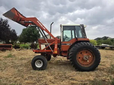 Used 1977 INTERNATIONAL 1486 Tractor Loaders Idaho US | Berry Machinery #973677