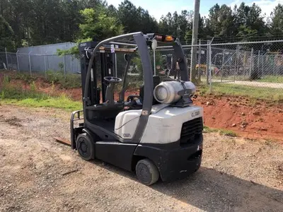 USED 2013 CROWN C-5