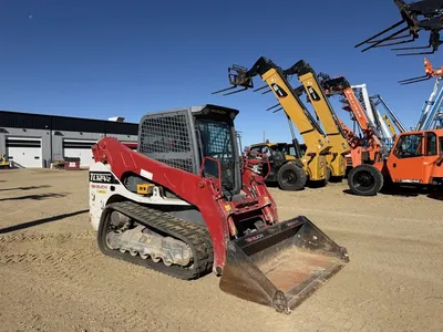 Used 2022 TAKEUCHI TL12V2 CR VERTICAL LIFT SKIDSTEER Skid Steer Loaders Alberta CA | Adcock Equipment #1418139