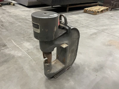 USED WHITNEY 751-000